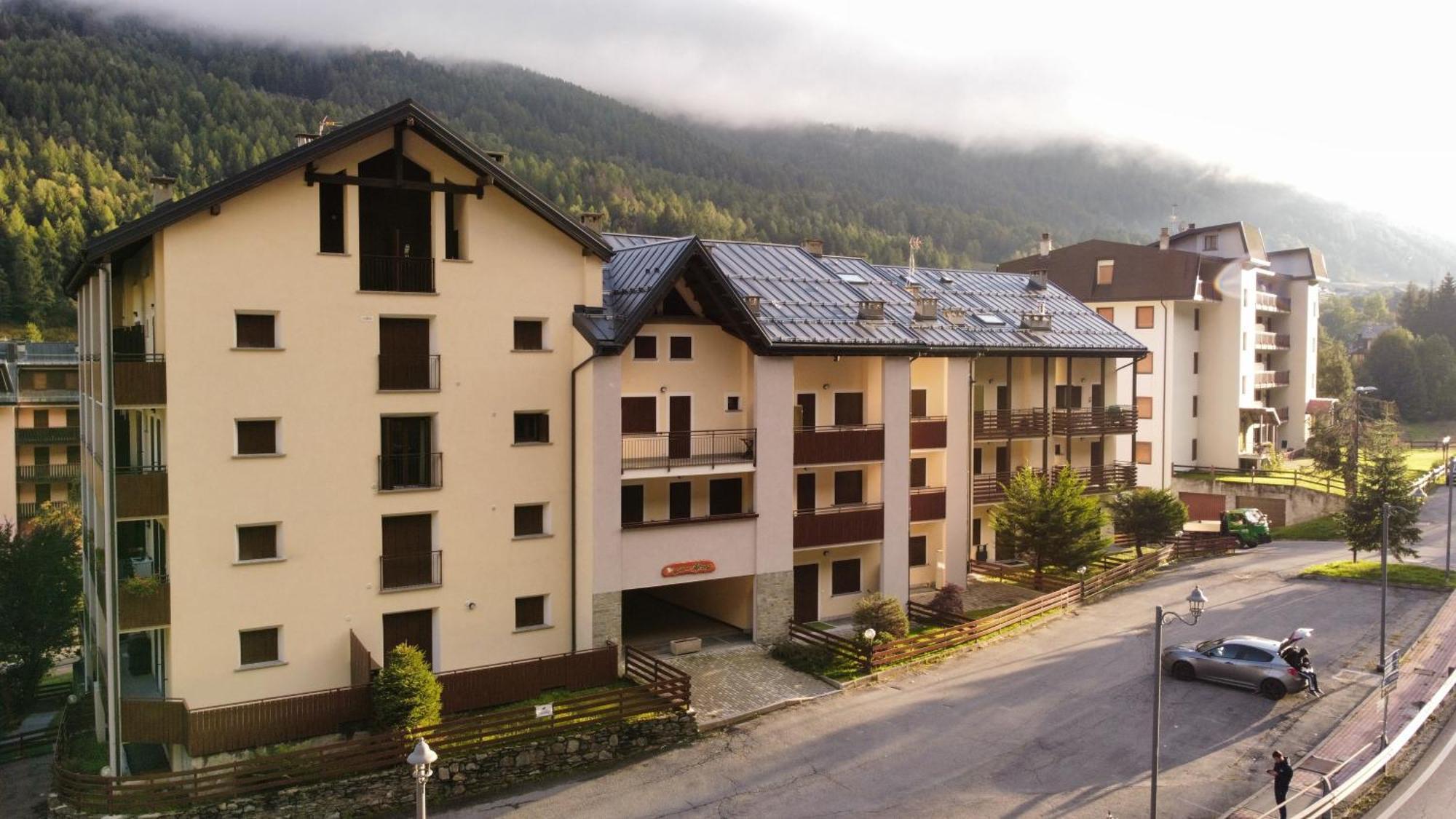 Aprica , Lusso A 300M Dalle Piste Da Sci, Garage Privato E Deposito Sci Gratuito Le Bratte Exteriér fotografie